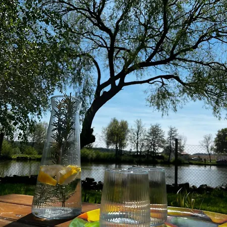 Chaloupka Miluska U Vranovske Prehrady *